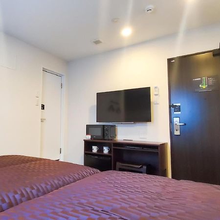 Hotel Livemax Yokohama Stadium Mae 外观 照片
