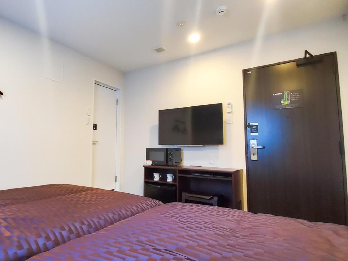 Hotel Livemax Yokohama Stadium Mae 外观 照片